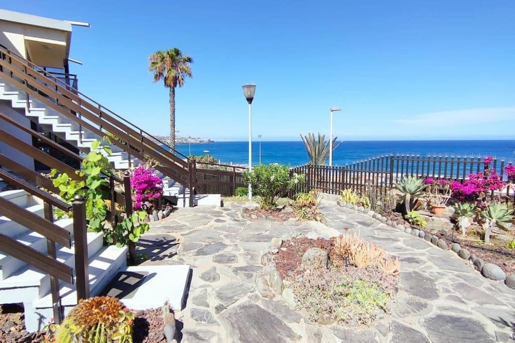 Apartamento Sobre El Mar