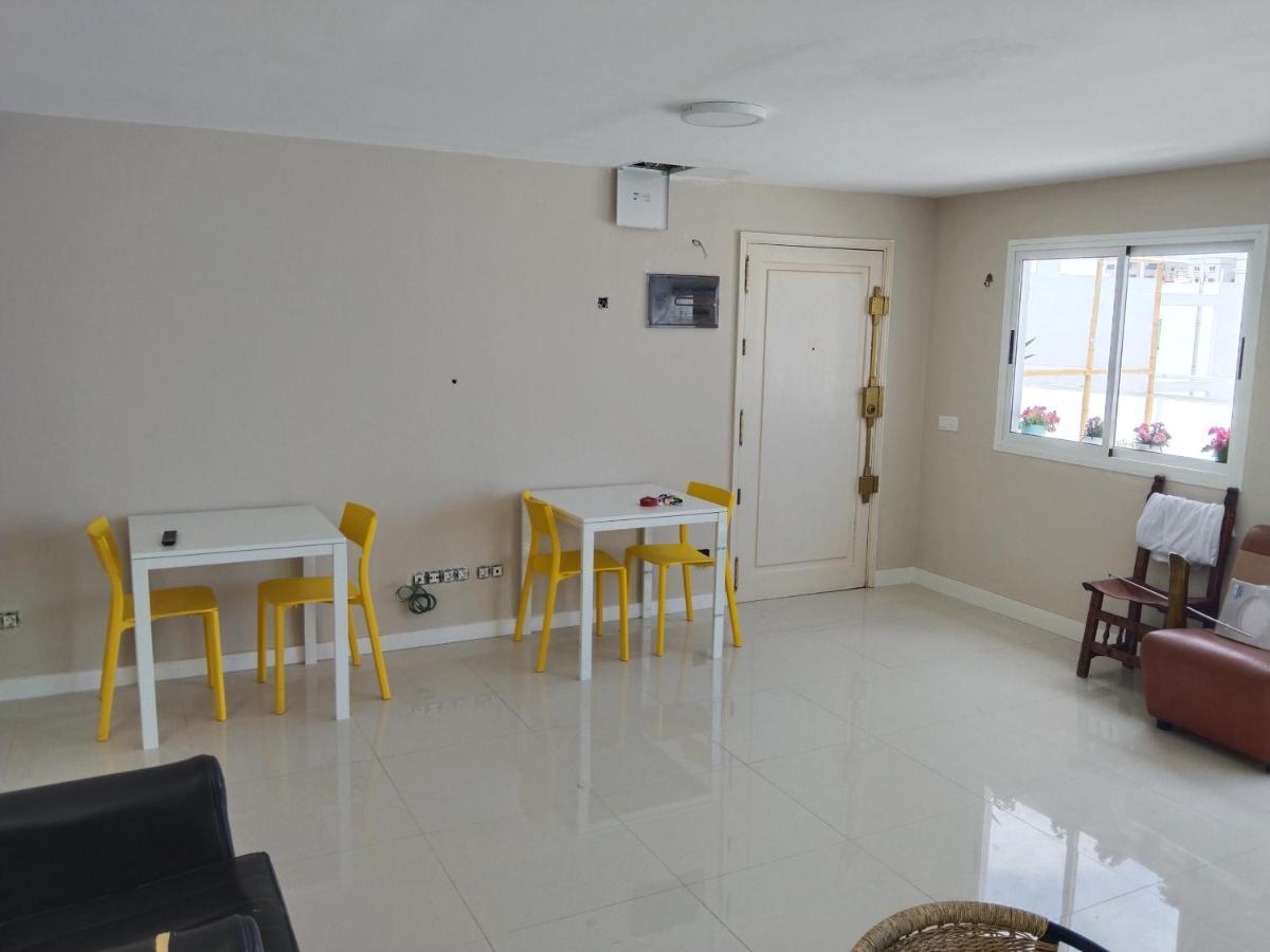 Edificio Triana St 47 Apartment *