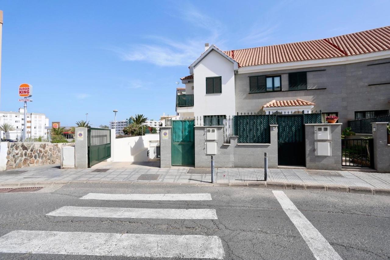 Villa Masvacation Calle Lanzarote B, 4room, Terrace