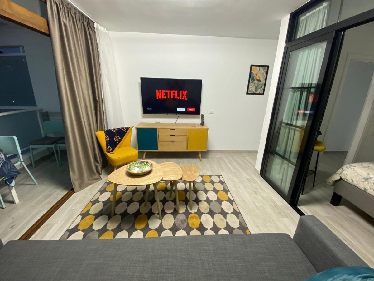 Parrot's House- Yumbo Center Apartamento Playa del Inglés