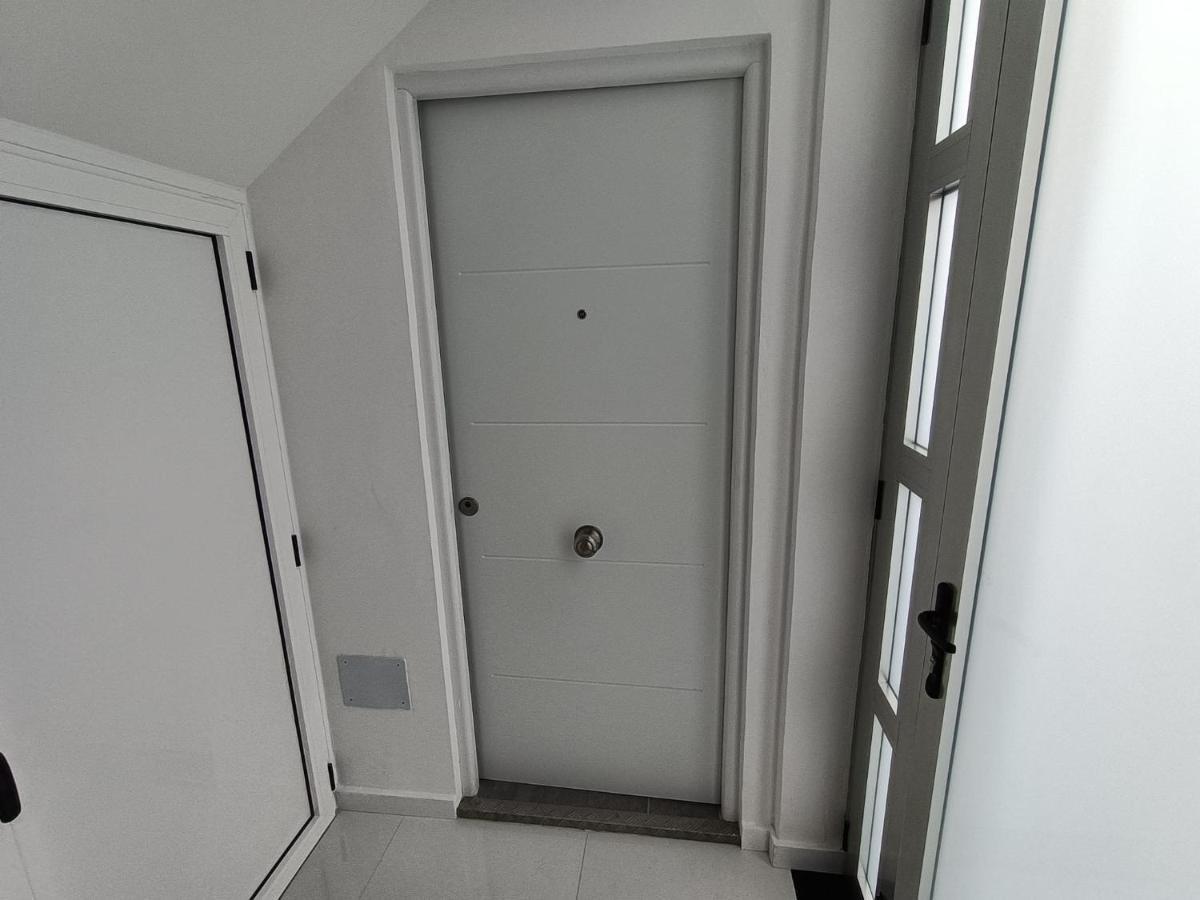 New & Modern Studio Loft 2 Appartamento *
