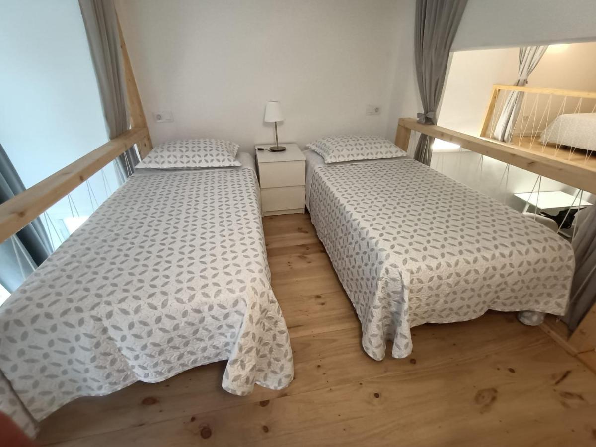 New & Modern Studio Loft 2 *