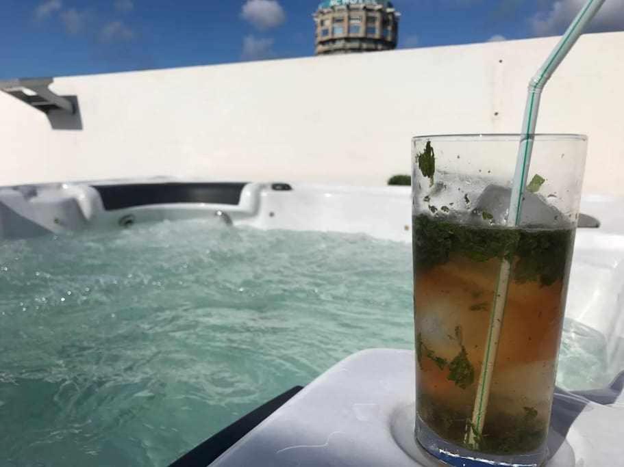 Lujoso ático Gran Terraza Solarium Privado Jacuzzi Sauna Las Palmas de Gran Canaria