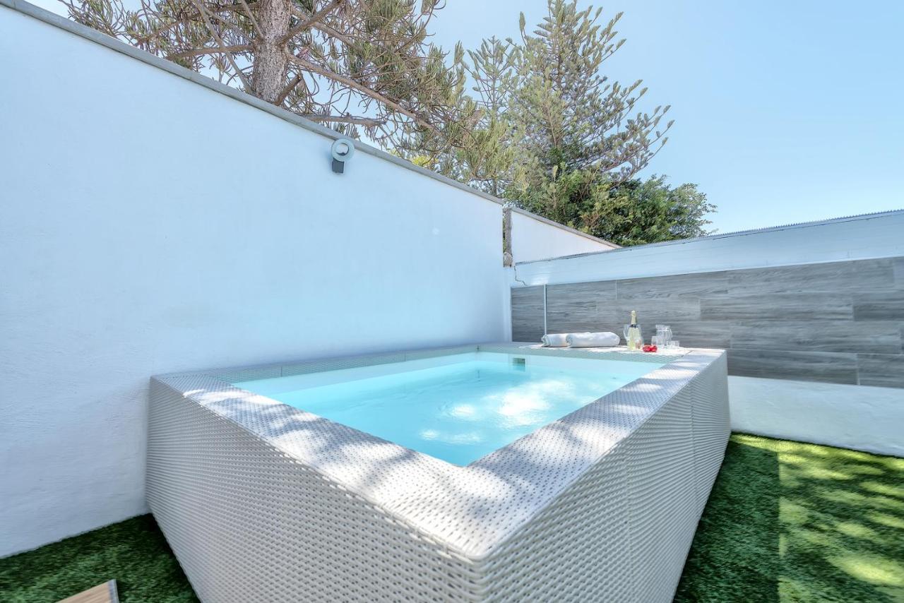 Leire, Fantastic Air&bnb With Private Pool. San Bartolomé