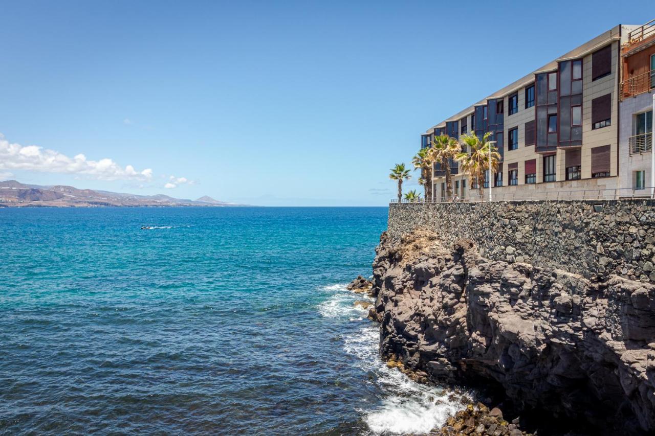 Cliff Canteras Apartment *