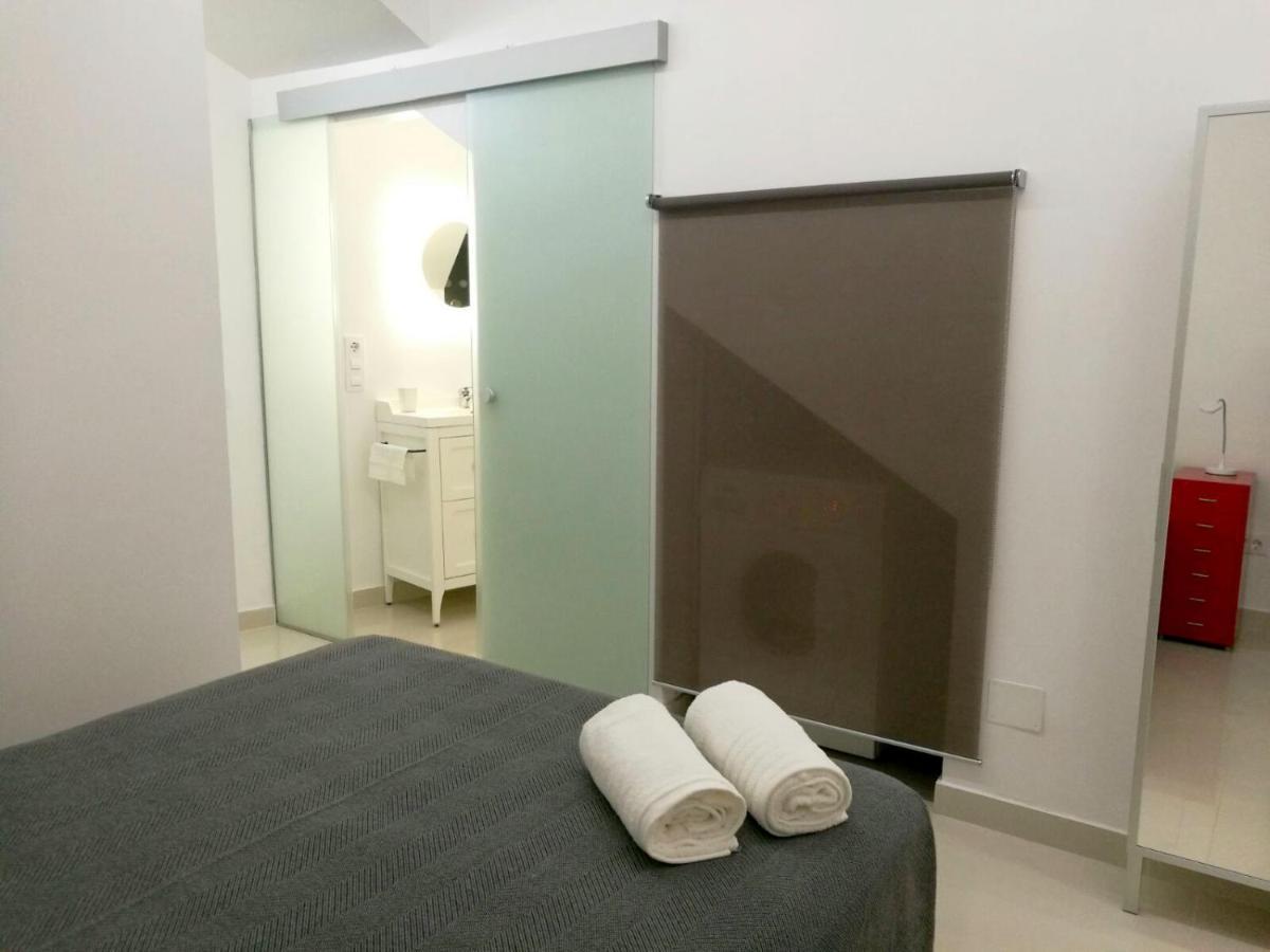 Apartamento Super Sótano En Playa Canteras ! ! *
