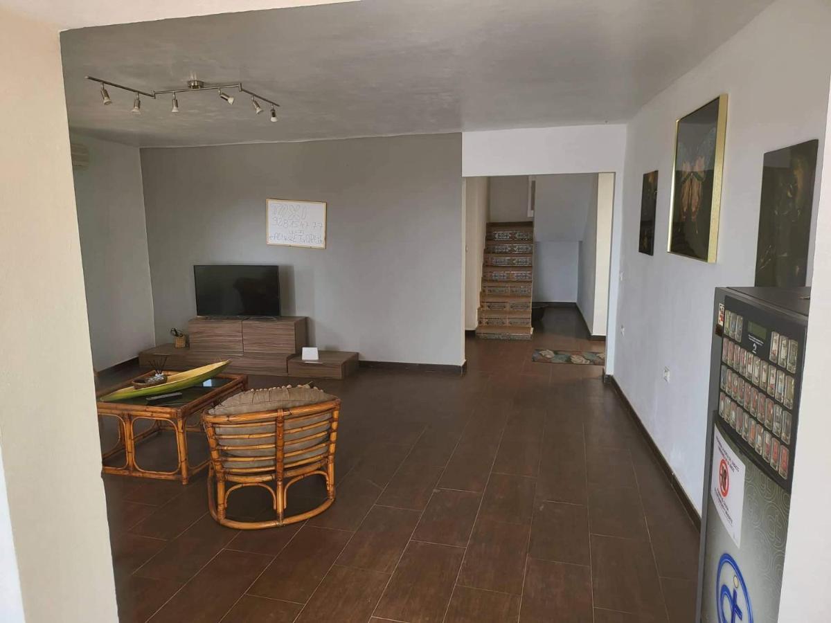 Guest house Montana Luna House With