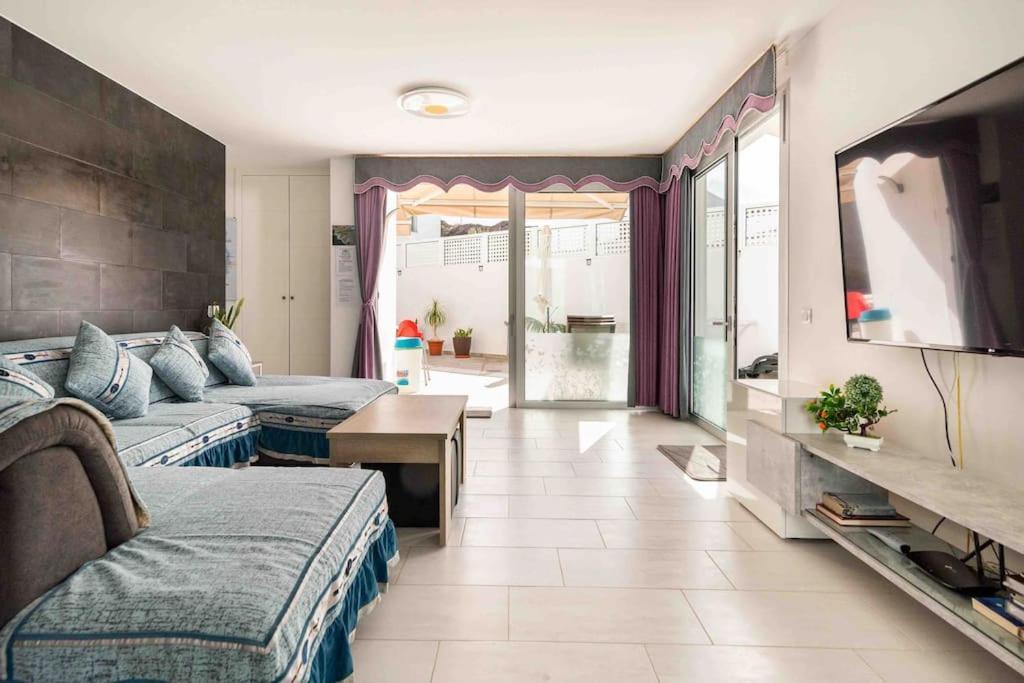 Big Tauro With Private Heated Saltwater Pool & Jacuzzi & Bbq & Game & Arcade Games Villa
