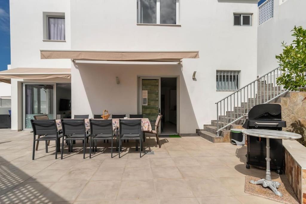 Villa Big Tauro With Private Heated Saltwater Pool & Jacuzzi & Bbq & Game & Arcade Games Mogán