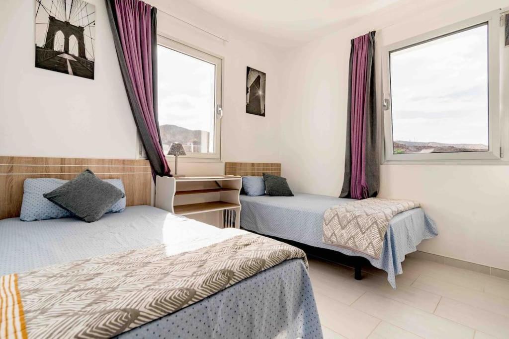 Big Tauro With Private Heated Saltwater Pool & Jacuzzi & Bbq & Game & Arcade Games *