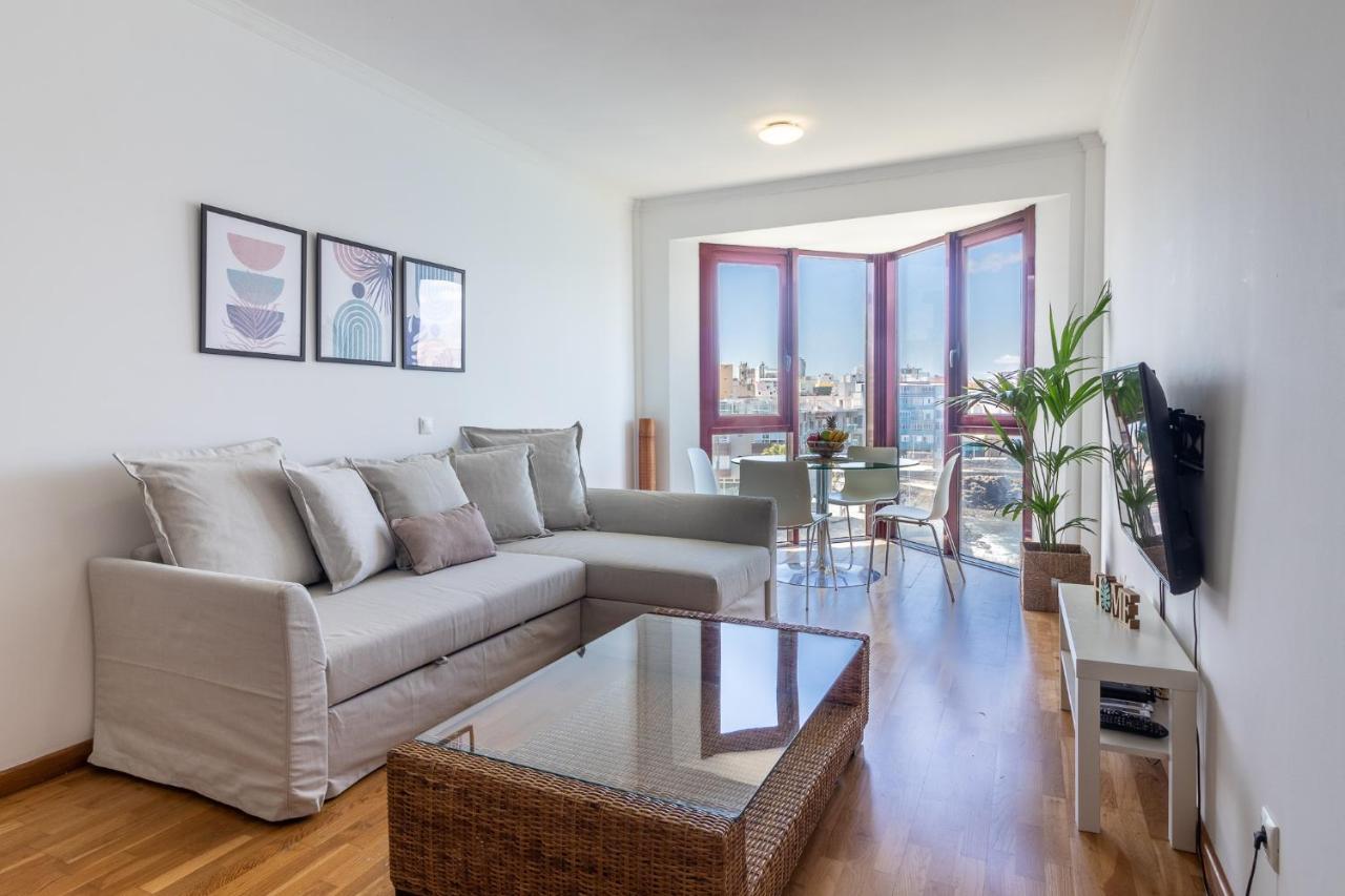 Cliff Canteras Apartment *