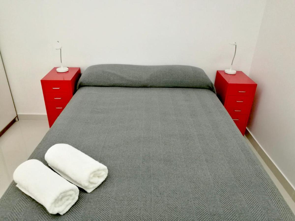 Apartamento Super Sótano En Playa Canteras ! !