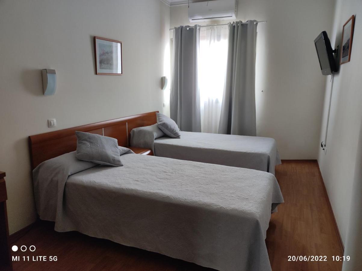 Avenida De Canarias Hotel 2*