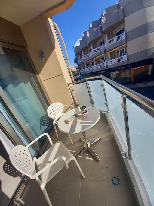 1 1 Bedroom 45 Seconds From The 1 Apartamento