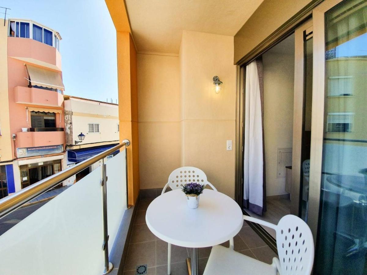 1 1 Bedroom 45 Seconds From The 1 Apartamento