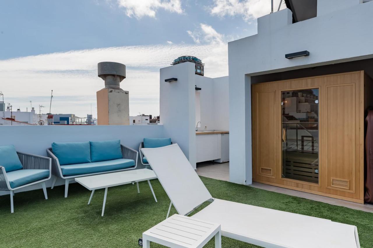 Lujoso ático Gran Terraza Solarium Privado Jacuzzi Sauna Apartamento