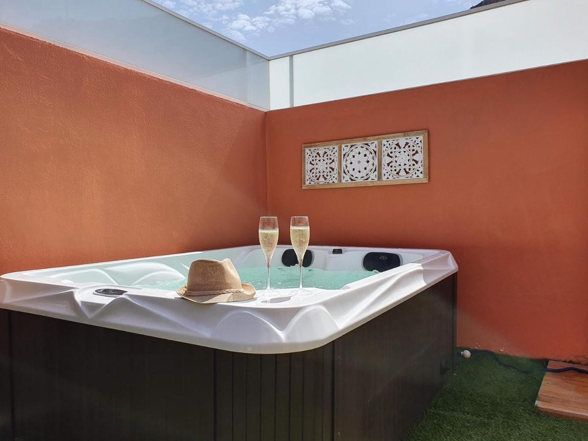 Fantástico ático Con Jacuzzi Y Preciosa Terraza Appartamento