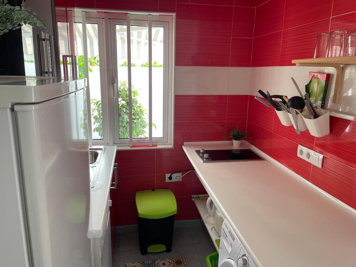 Bungalow 2-4 With Jacuzzi Playa del Ingles (Gran Canaria)