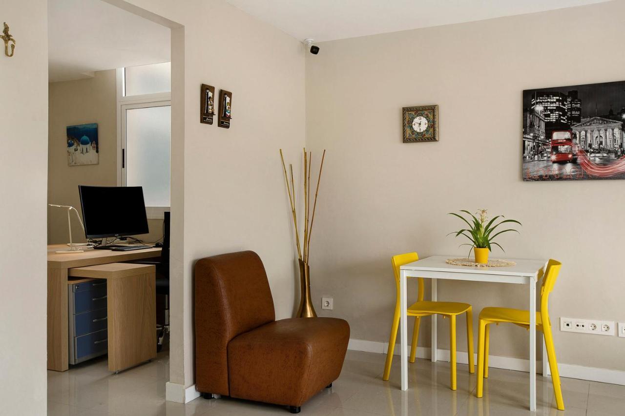 Estudio Massimo 7d * Las Palmas de Gran Canaria