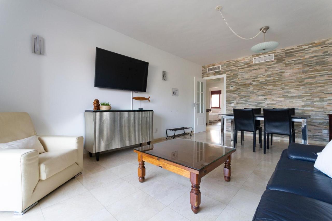 Canary Islands Holidays Apartment Las Palmas de Gran Canaria