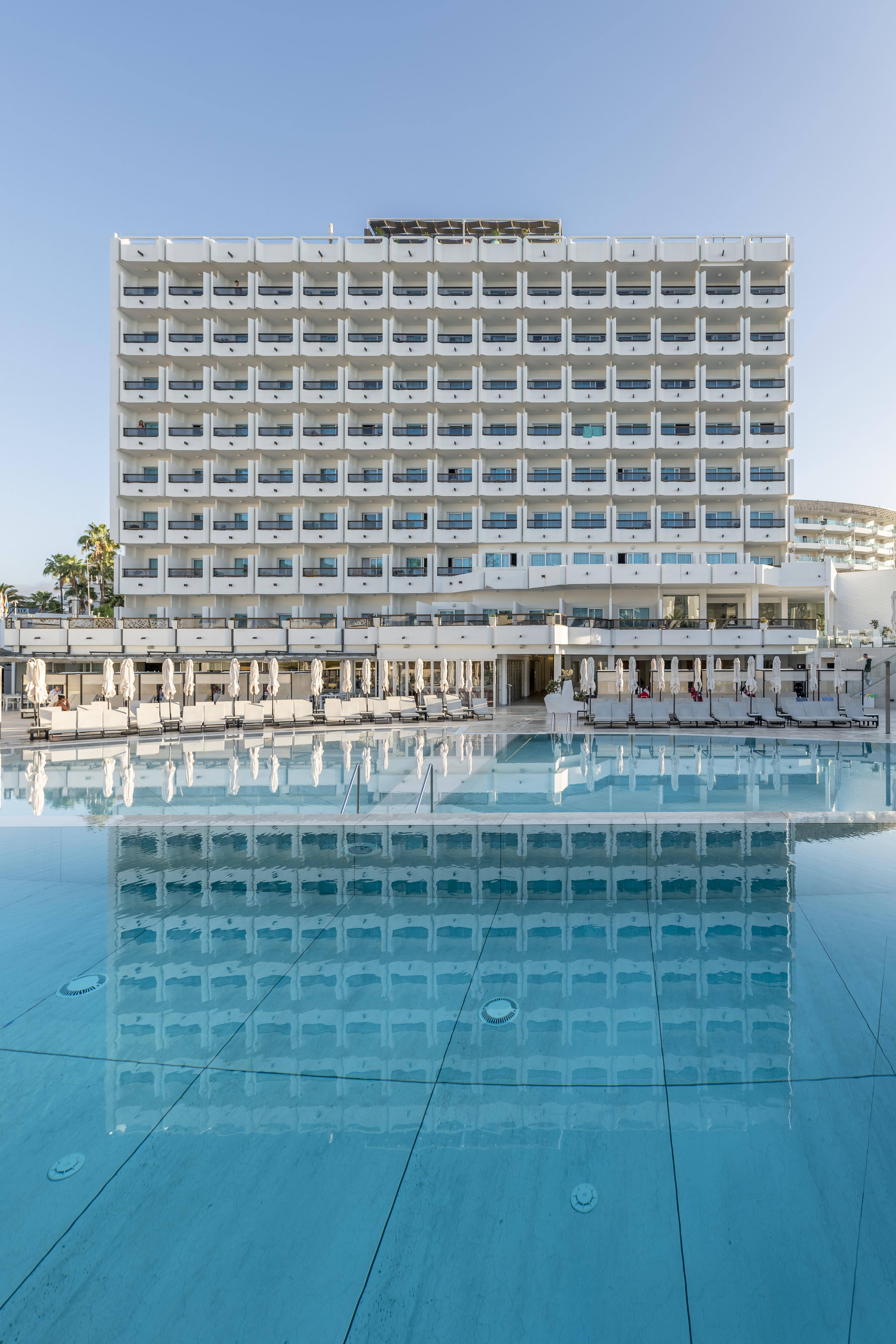Caserio Hotel 4*