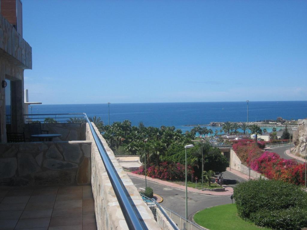Terraza De Amadores * Puerto Rico (Gran Canaria)
