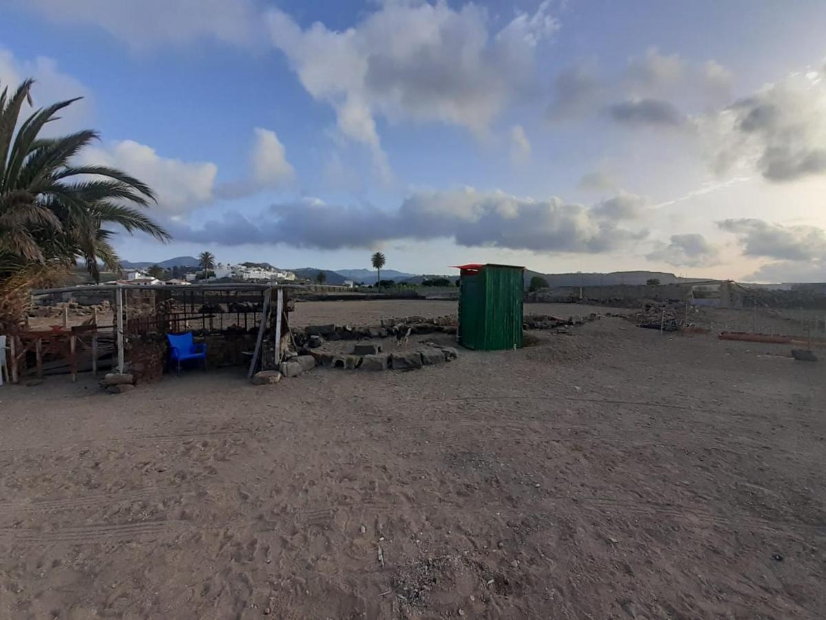 Finca La Suerte Tents Big Kitchen Hot Shower Firgas