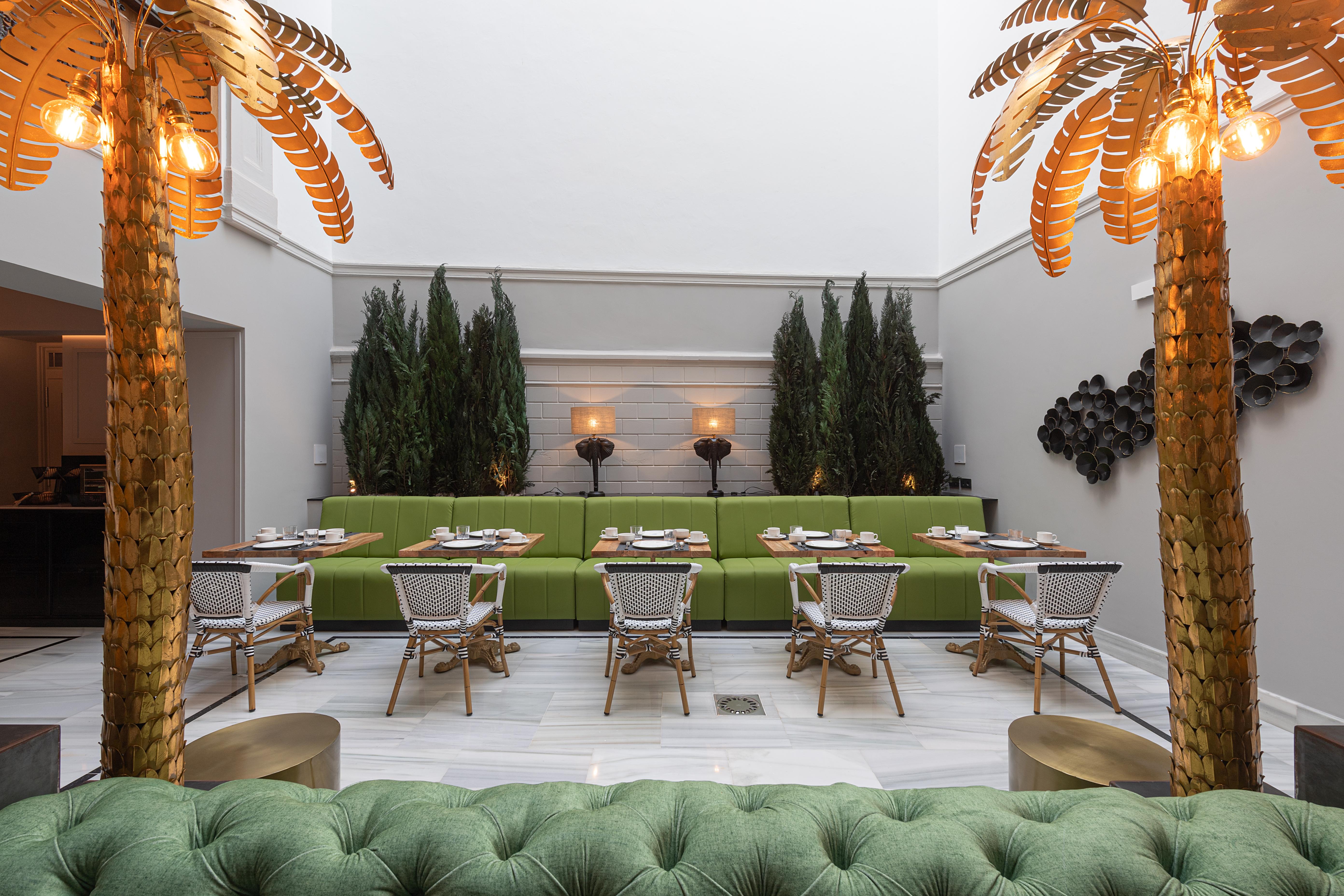 Boutique Cordial Malteses (adults Only) 4*