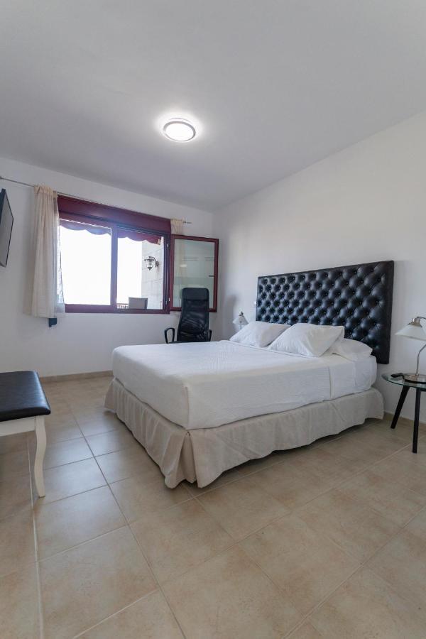 Canary Islands Holidays * Las Palmas de Gran Canaria