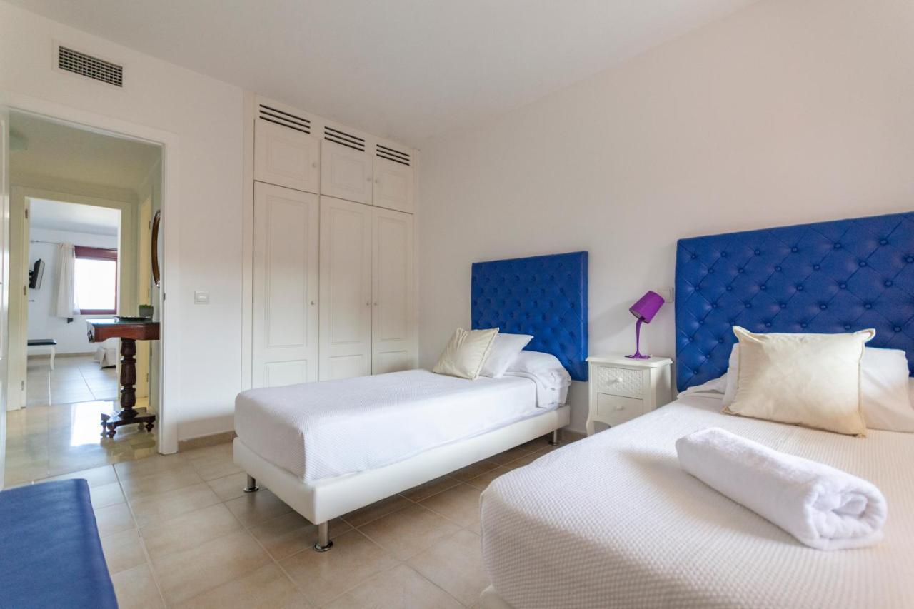 Canary Islands Holidays Apartment *