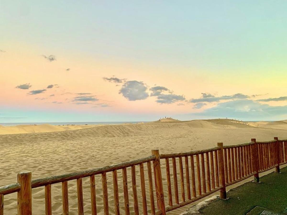 Dunas De Maspalomas Y El Mar A Un Paso * San Bartolome de Tirajana (Gran Canaria)