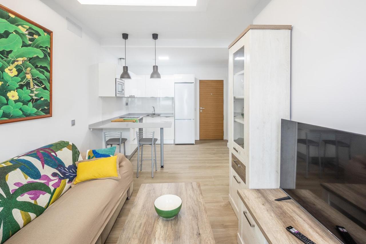 Apartment Moderno Apto En Playa De Canteras Con Parking!