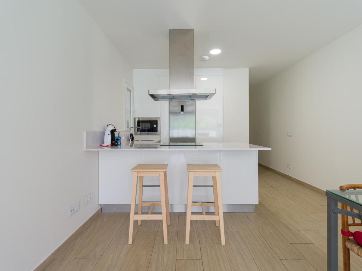 Homeforguest Apartamento Con Terraza Y Parking En Canteras *