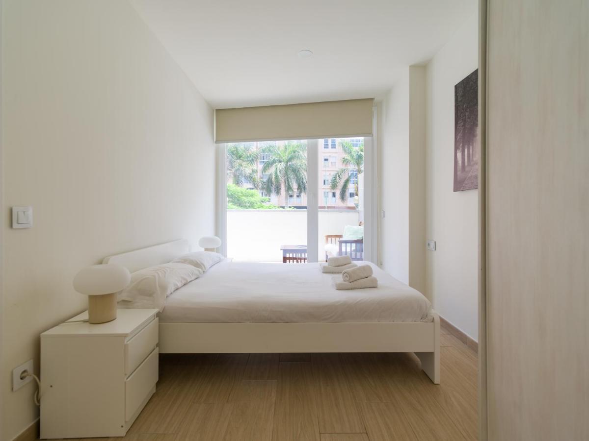 Homeforguest Apartamento Con Terraza Y Parking En Canteras *