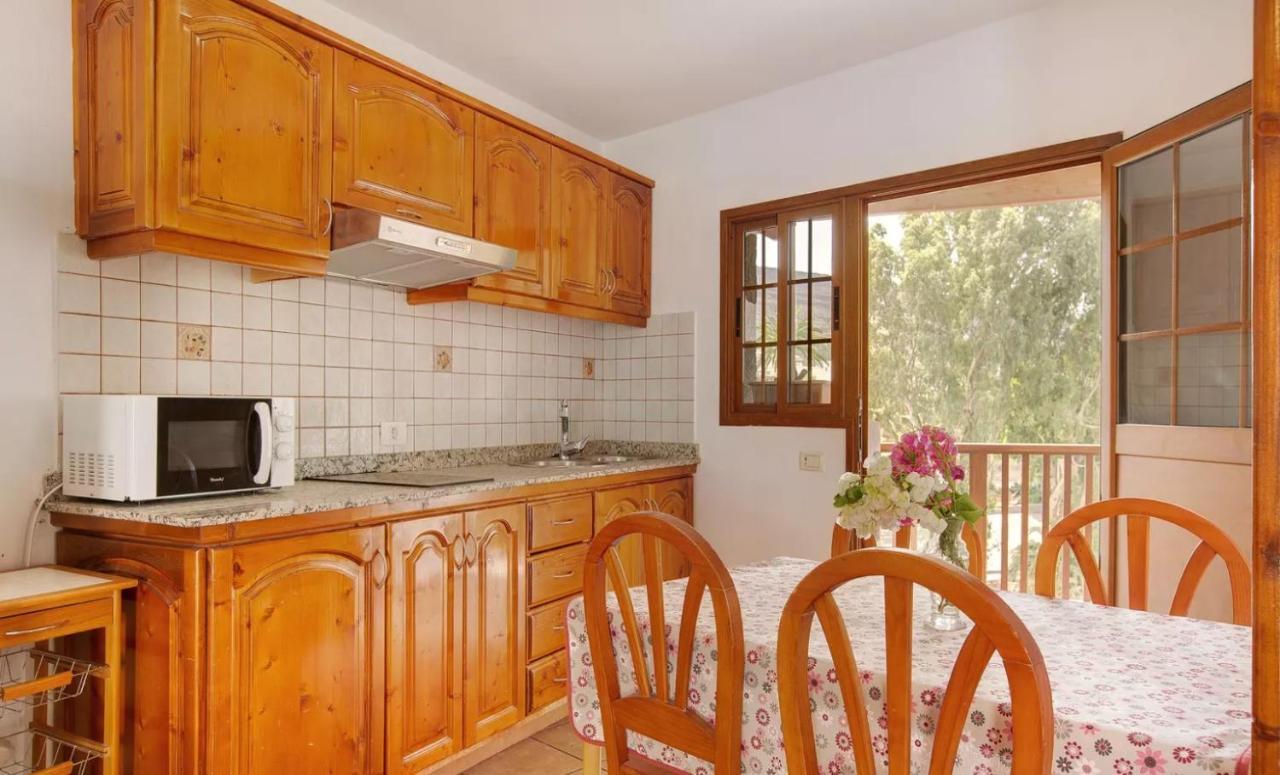 Holiday 1 Apartment *