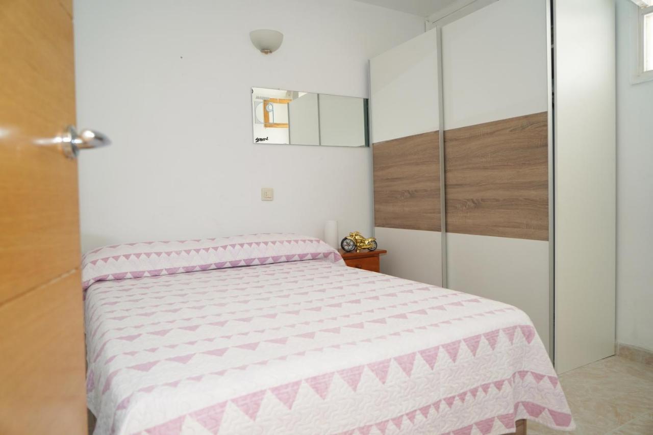Apartamento En Edificio Hábitat Playa Del Inglés. Appartamento *