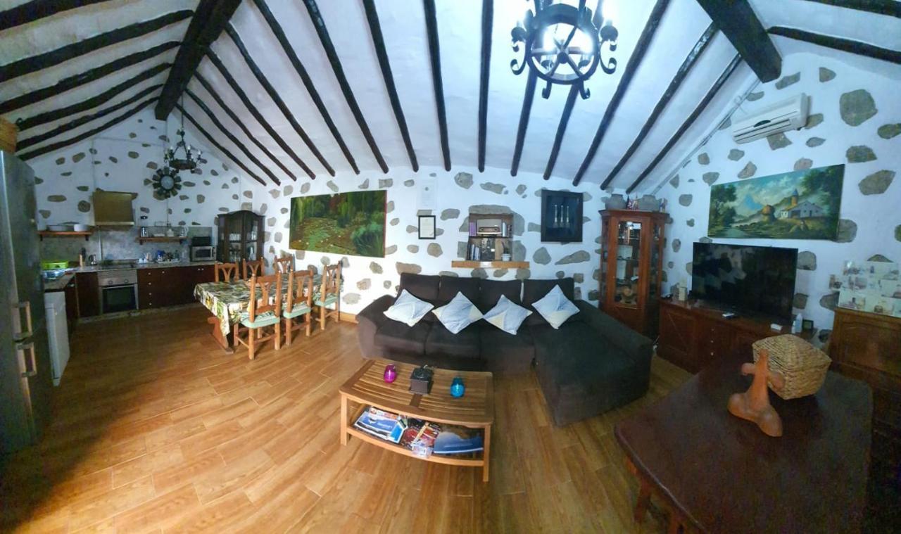 La Piedra Viva , Siete Hermanos Guest house