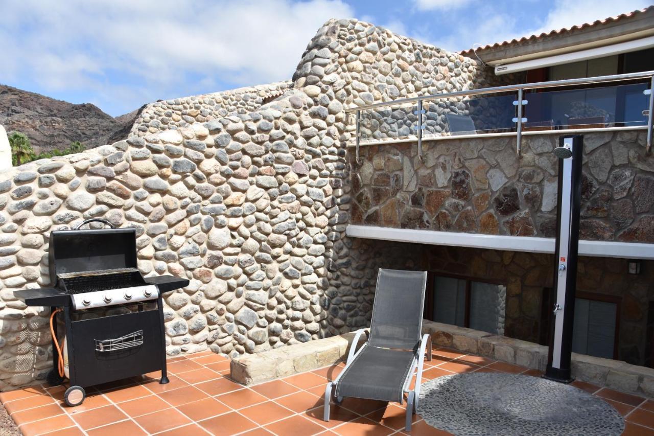 Elsa Tauro Topaz Villa