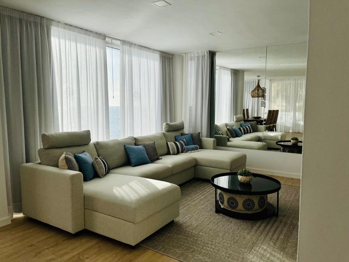 Luxury Sunset Ocean View Apartment