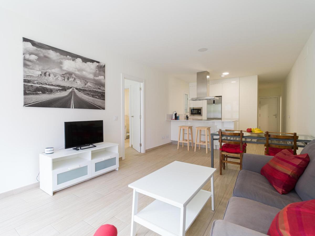 Homeforguest Apartamento Con Terraza Y Parking En Canteras