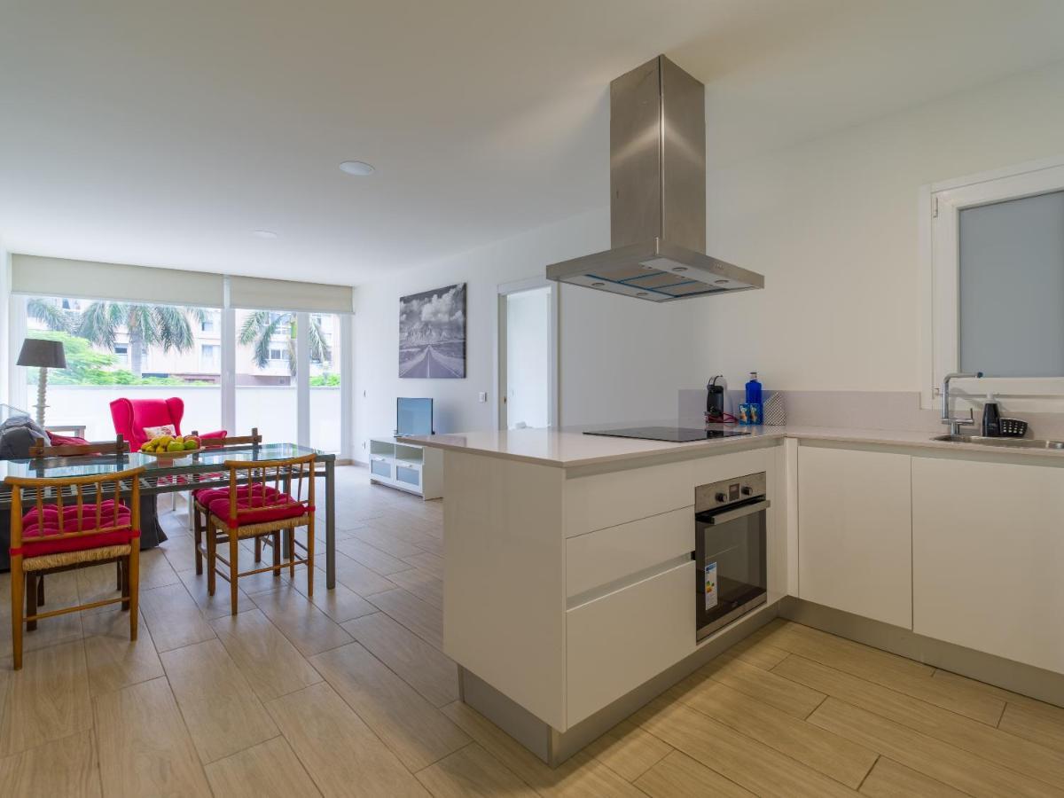 Appartamento Homeforguest Apartamento Con Terraza Y Parking En Canteras *