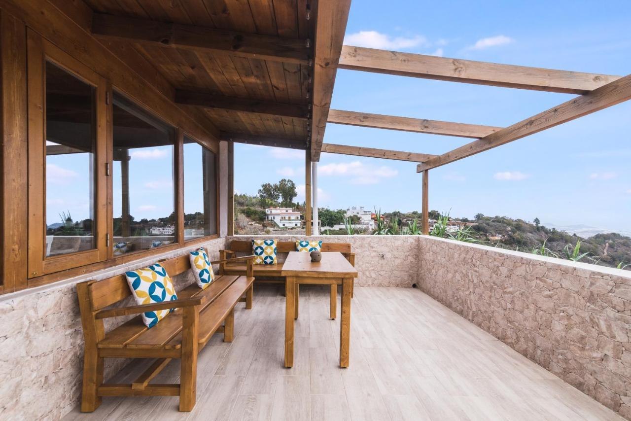 Holiday home Home2book Charming Margarita's House *