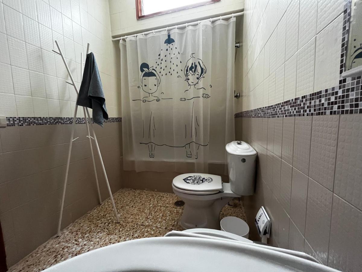 Sarah Kite Ii Vv, 3 *