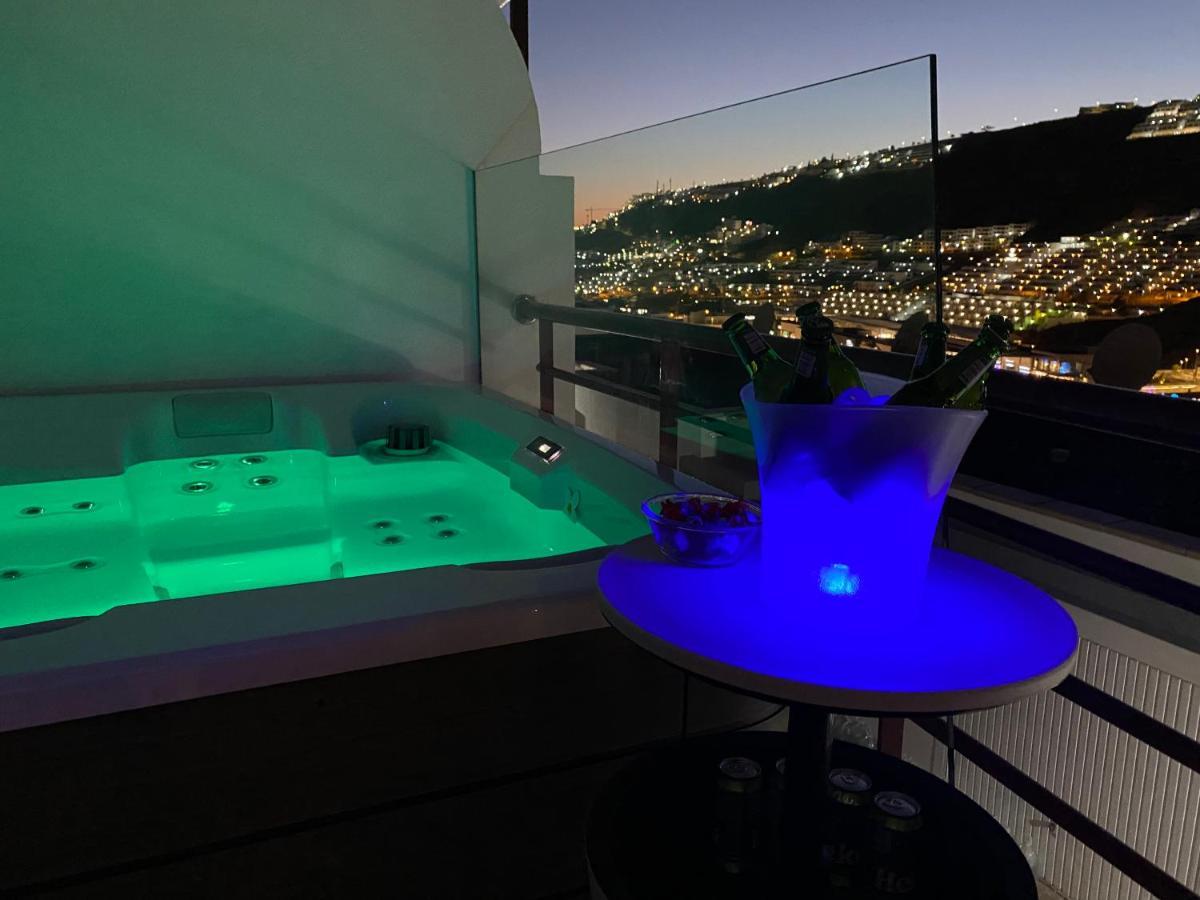 Villa “villa Mogán Mall”, Con Jacuzzi Puerto Rico (Gran Canaria)