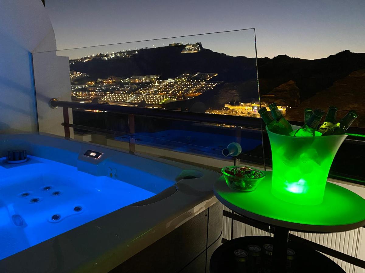 Villa “villa Mogán Mall”, Con Jacuzzi *