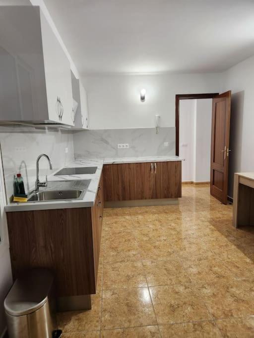 Appartamento Lujoso Apartamento Vacacional Carrizal