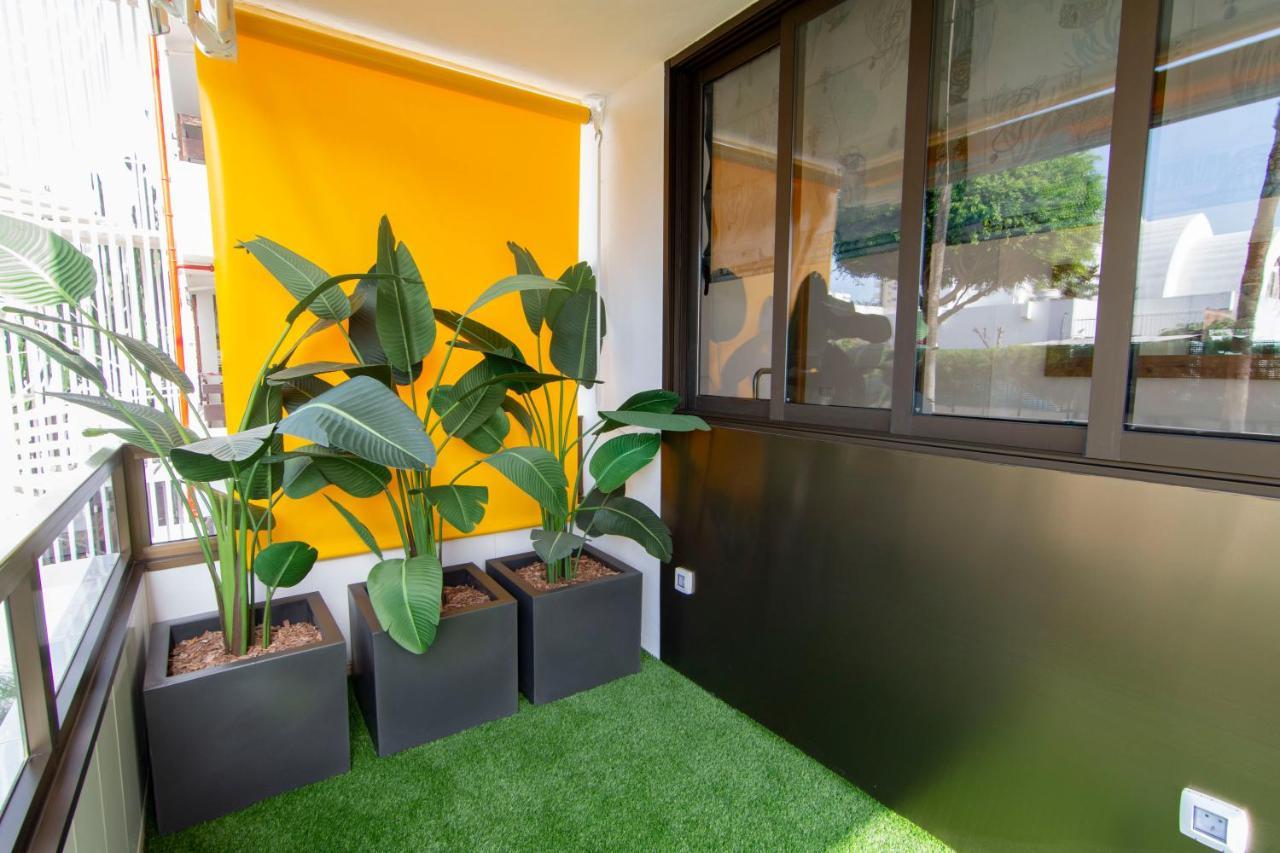 The Golden Corner By Homestaygrancanaria *
