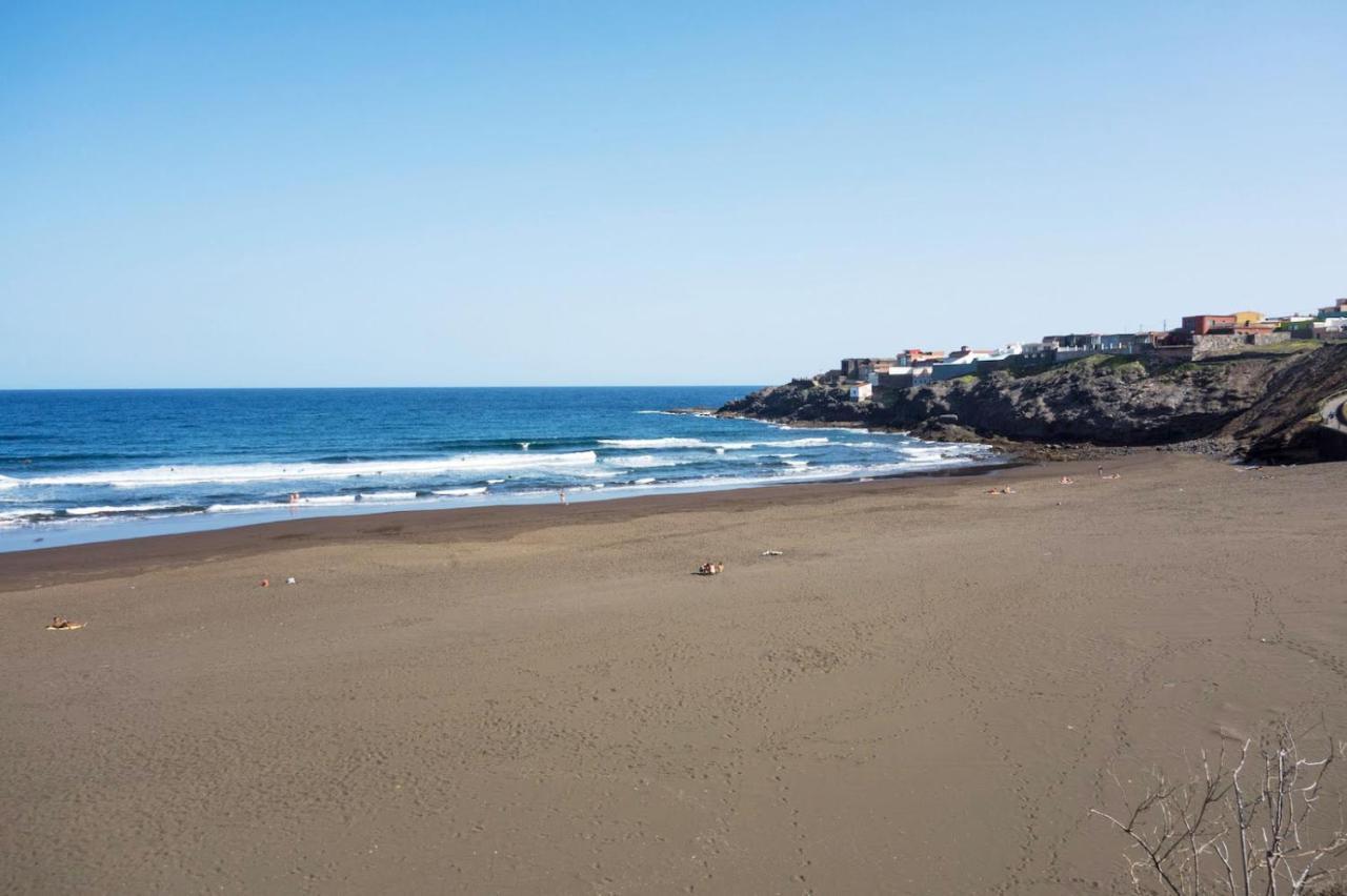 Harmony Beach House - 2br Sea Views Terrace Сasa de vacaciones Telde