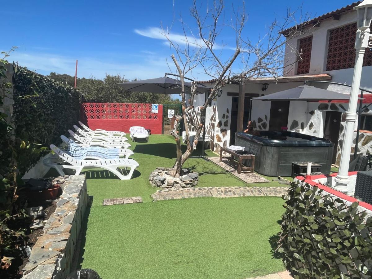 Rural Experience Fully Equipped -preciosa Y Acogedora Rural Caricia De Brisa-big Jacuzzi&wifi&bbq- 8pax Santa María De Guía *
