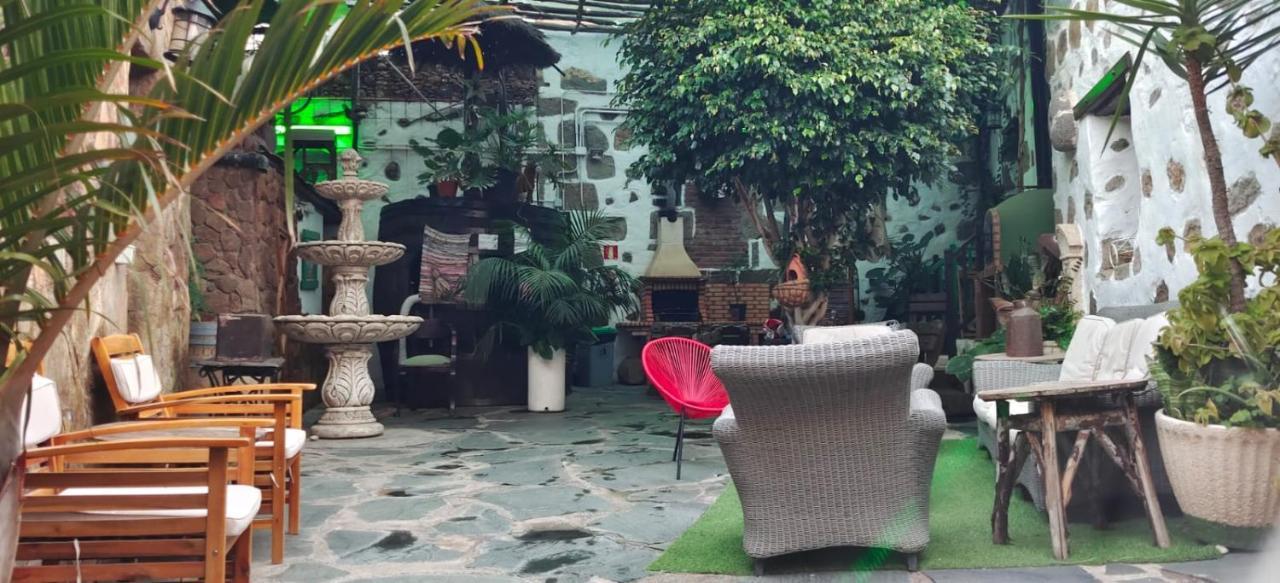 Guest house La Piedra Viva , Siete Hermanos 2*